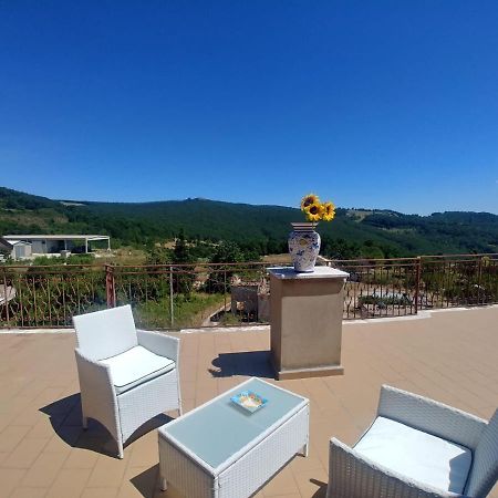 Terrazza Sul Cielo Apartamento Bella Exterior foto