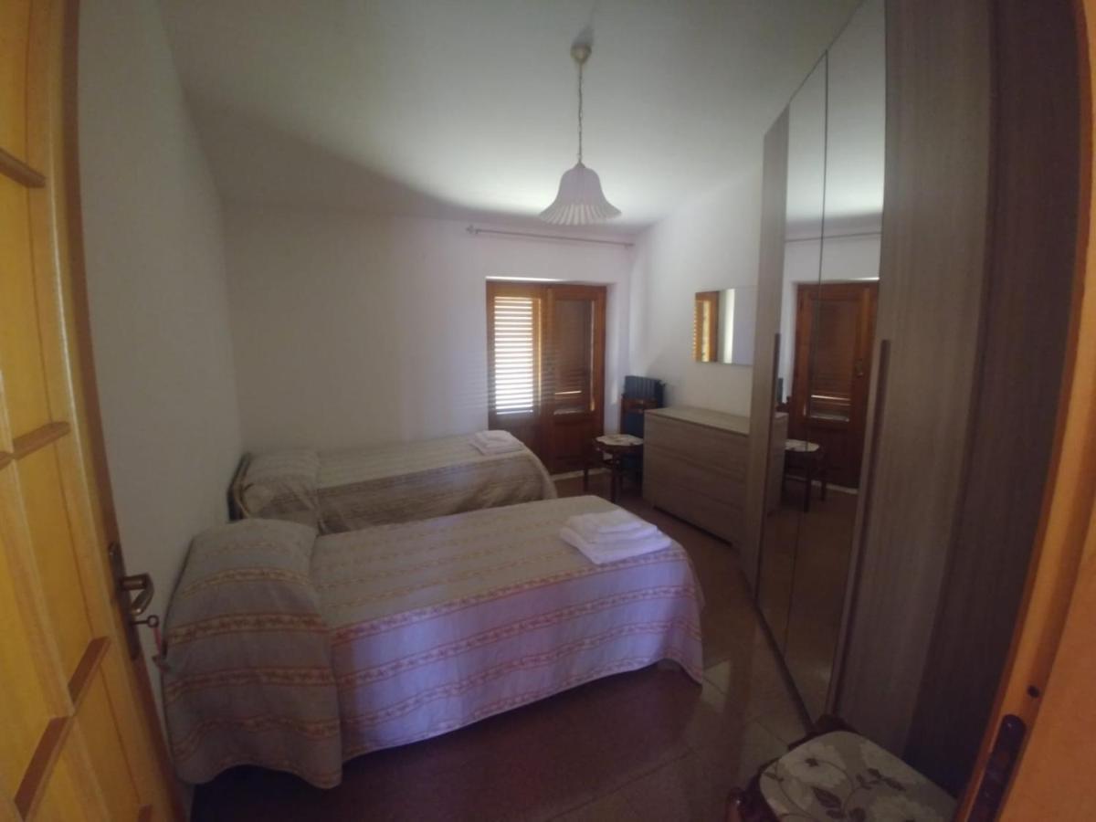Terrazza Sul Cielo Apartamento Bella Exterior foto
